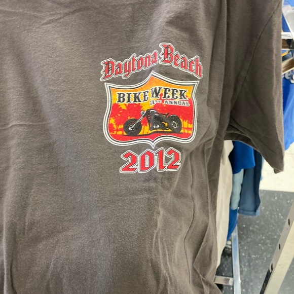 STREET WEAR GRAPHIC TEES - Picture 7 of 8